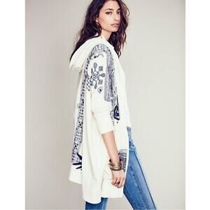 Johnny Was Biya Graphic Embroidered Hooded Cardigan Jacket Size Small Oatmeal